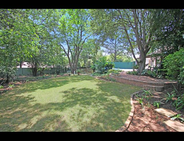 3 BEDROOM HOUSE FOR SALE IN BRYANSTON
